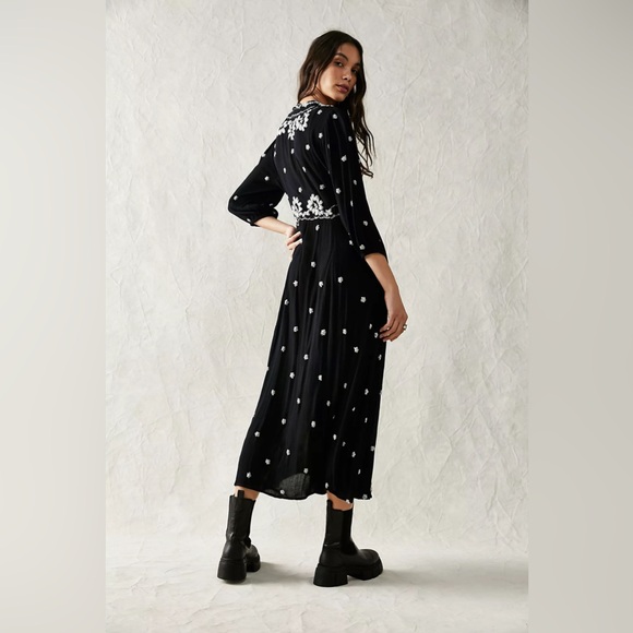 Free People Embroidered Fable Midi Dress Small Black - Picture 3 of 9